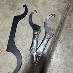 Shock Spanner Wrench
