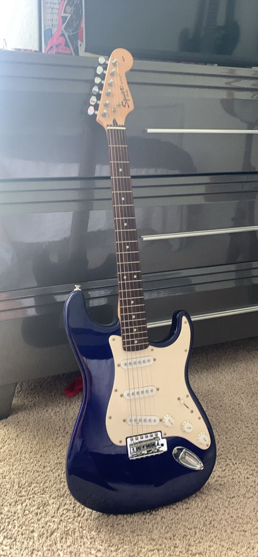Squier by Fender Guitar