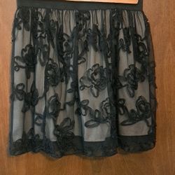 Lace Minnie Skirt