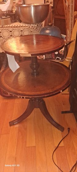 Antique 2 Tier Round Table