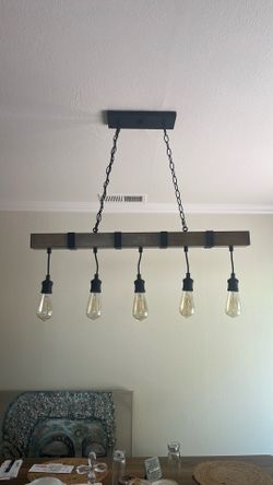 Light fixture