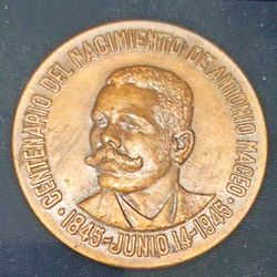 Medalla Centenario Del Nacimiento Antonio Maceo 1945