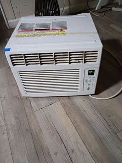 6000btu LIKENEW AC