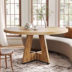 Round Dining Table for 4-6 People, 47 Inches Dining Room Table, Oak. NO CHAIRS!!