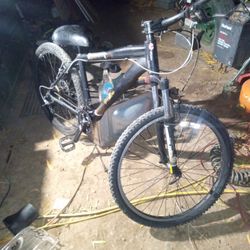 Diamondback Response Mountain Bike