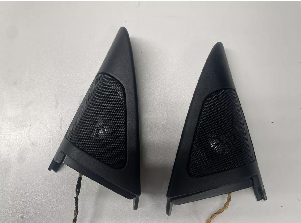 07-13 BMW E92 E93 328i 335i Front Door Tweeter Speakers Left & Right SET OEM