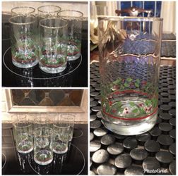 8 Gold Rimmed Christmas glasses