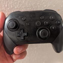 Nintendo Switch Pro Controller 