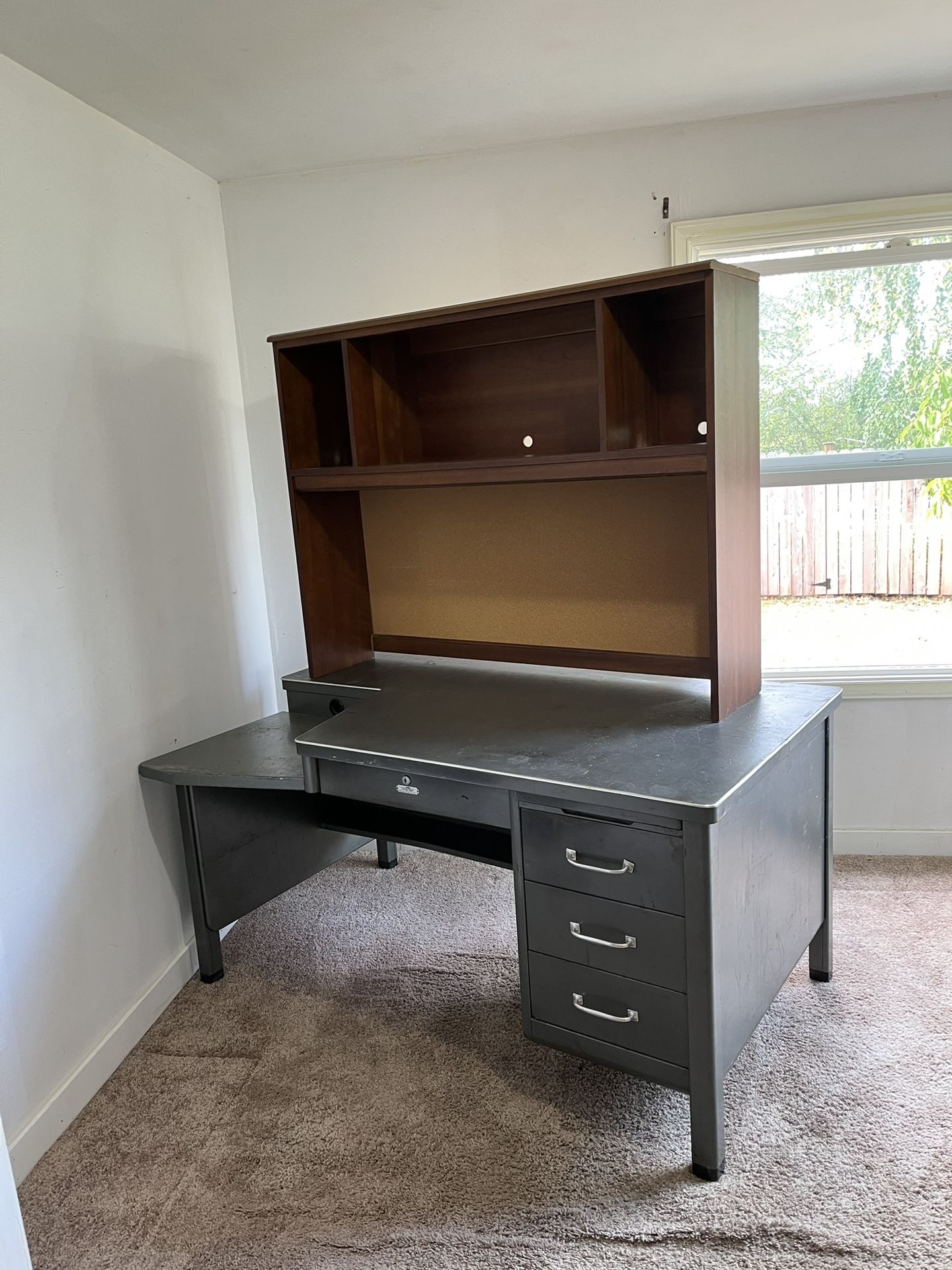 Steelcase Desk With Random Bookshelf Riser