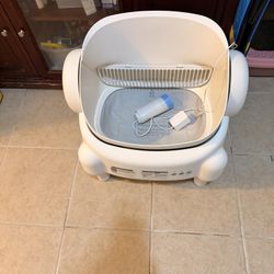 Automatic Self-Cleaning Cat Litter Box (Tuya Smart App) – Like New