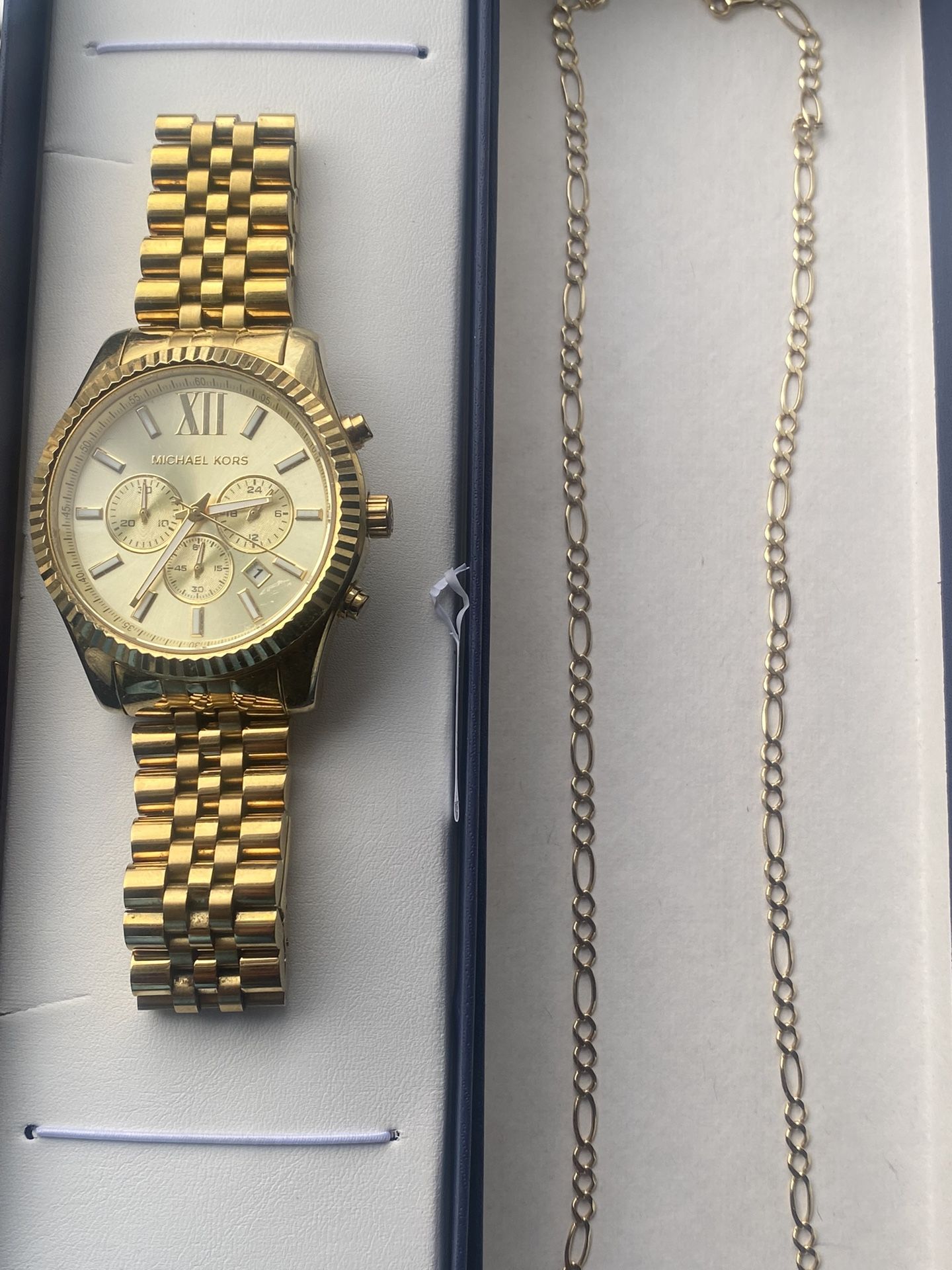 Gold Men Michael Kors Watch , Gold Chain for Sale in Chicago, IL - OfferUp