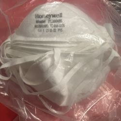 12 Honeywell PC300N95 N95 respirator mask