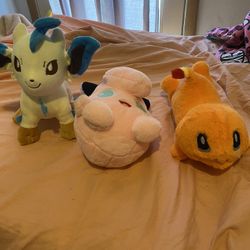 Pokémon Plushie Bundle 