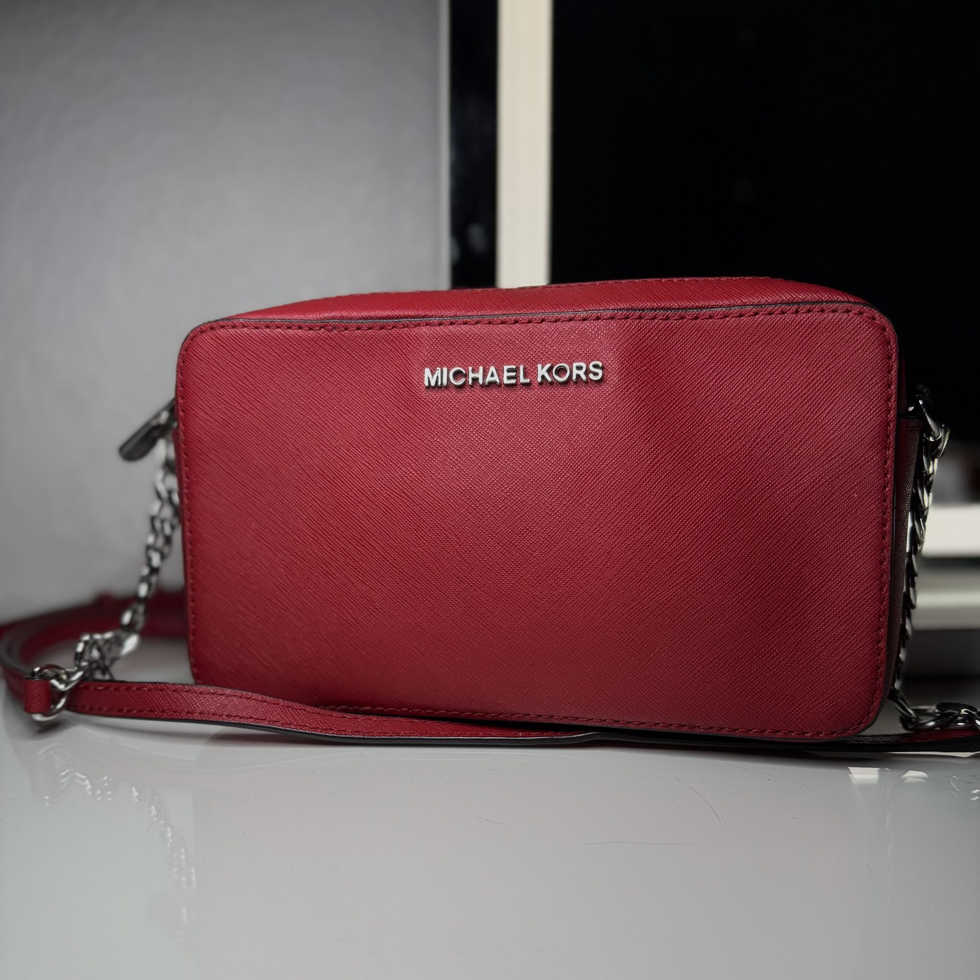 MICHAEL KORS Crossbody Bag