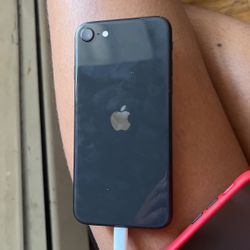 iPhone SE Color Negro  