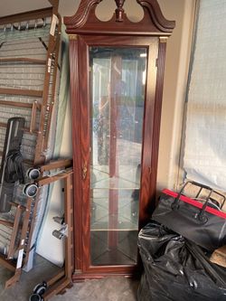 Curio cabinet