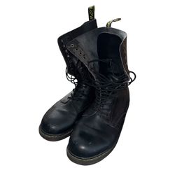 DR. MARTENS BLACK 8 EYE BOOTS APPROX SIZE 11