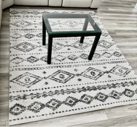 Carpet +anti slip liner + coffee Table