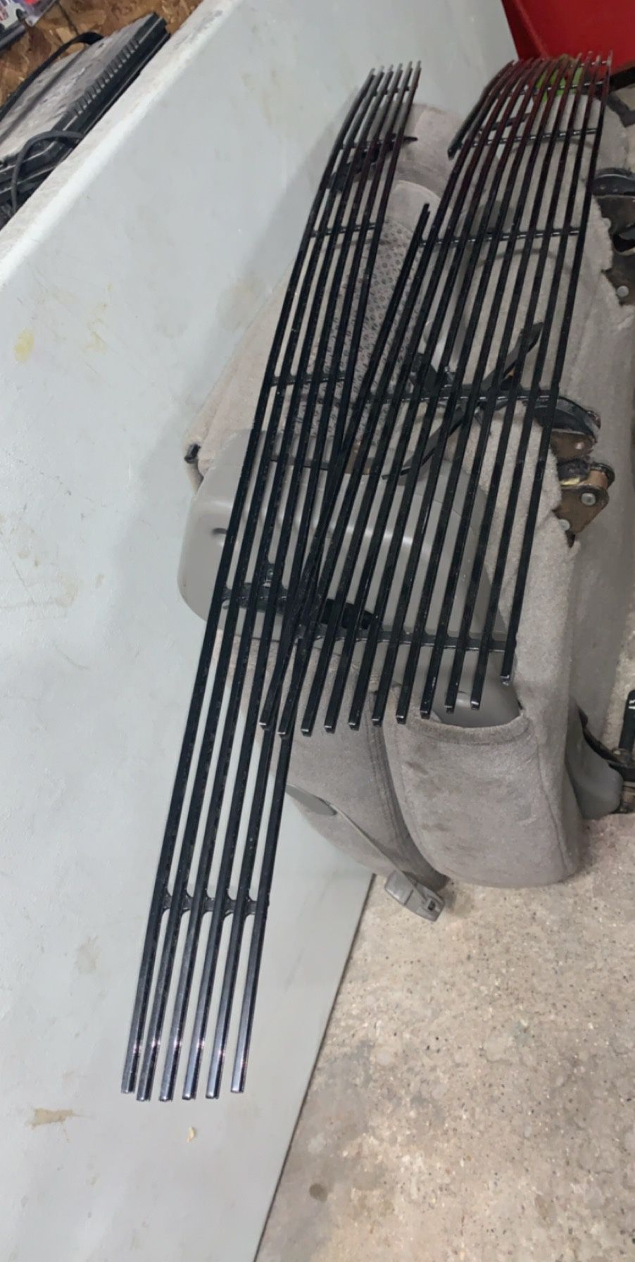 2008 Chevy Tahoe grill