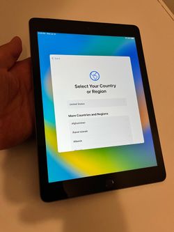 Apple iPad Cloud Locked