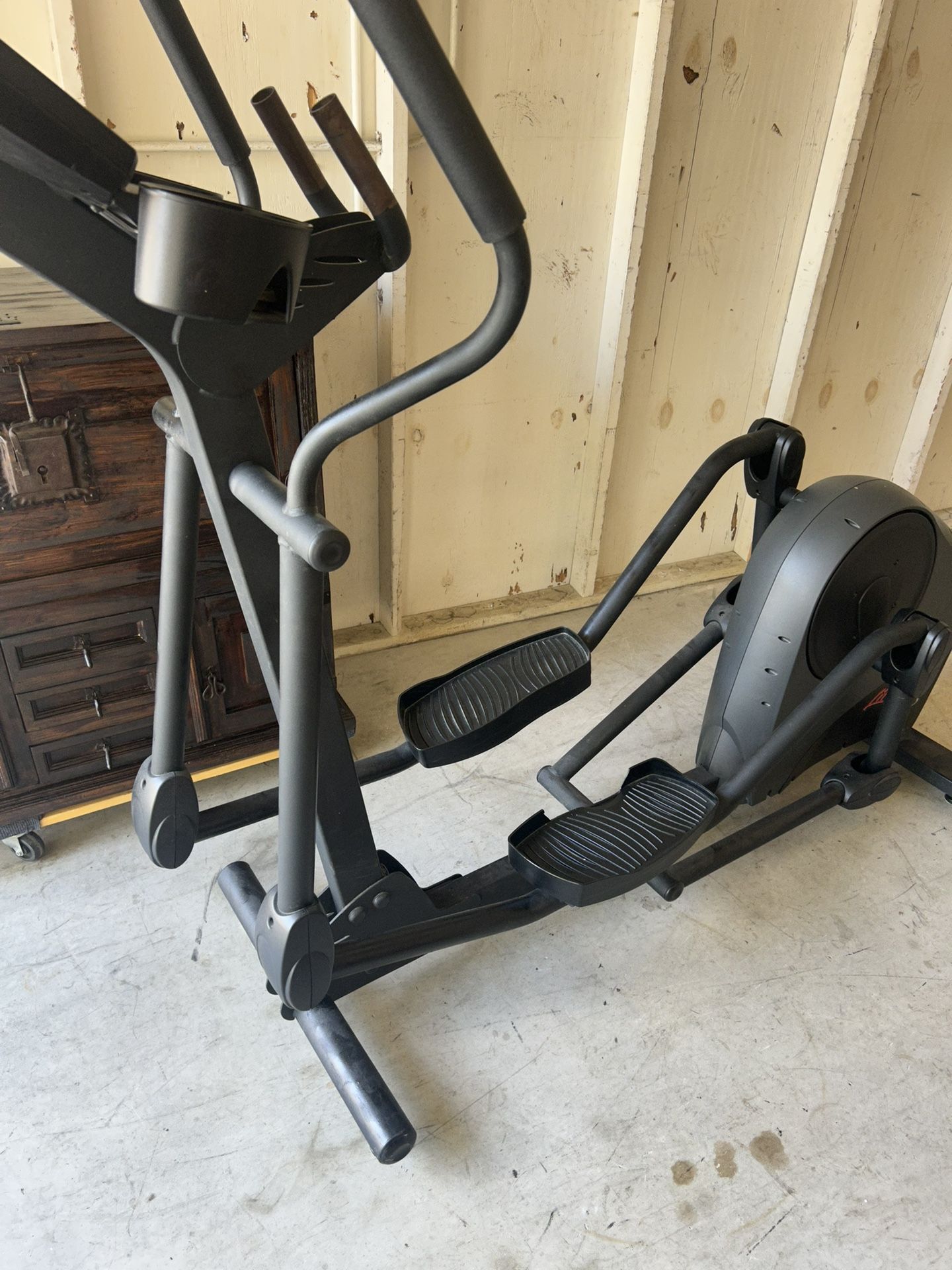 Life Fitness elliptical machine
