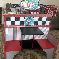 Melissa And Doug Wooden Star Diner Play set