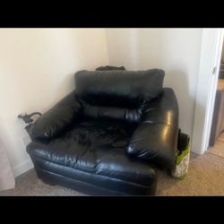 Love Couch Leather (Can Deliver)