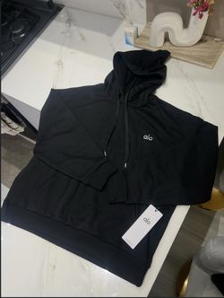 Alo hoodie