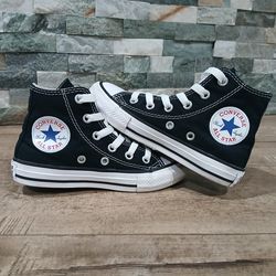 Converse all star size 11 for kids in excellent condition