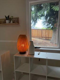 Woven Bamboo Table Lamp