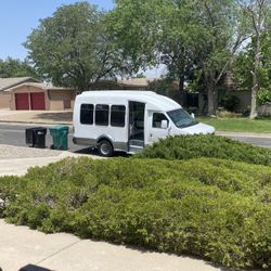 He’s A Good Donkey  E-350 V10 gas 