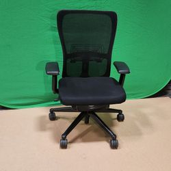 Howorth Mesh Office Chair