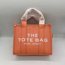 Marc Jacobs Tote Bag’s 