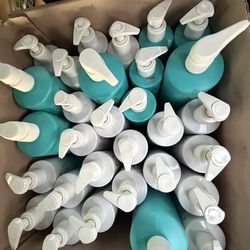 LOT MOROCCANOIL SALON LOT - 30 PCS BULK SHAMPOO & CONDITIONER DEAL