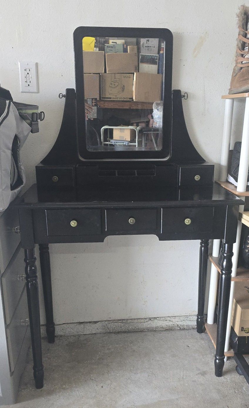 Vanity With Mirror