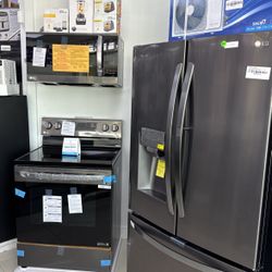 NEW SET LG REFRIGERATOR STOVE MICROWAVE