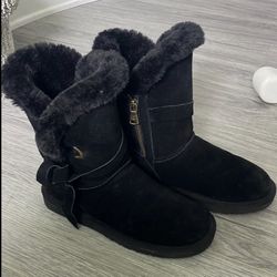 Lamo Medora Women’s Faux Fur Boots Black Suede size 8