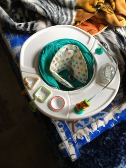 Baby play chair