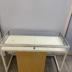 Light Up Glass Metal Display Case Locking Curio