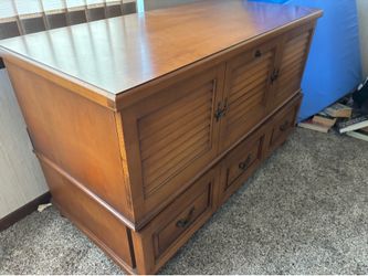 Cedar Hope Chest