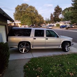 95 Chevy Suburban Cheverlet 