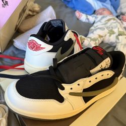 Jordan 1 Retro Travis Scott Olive (men’s Size 10.5) 