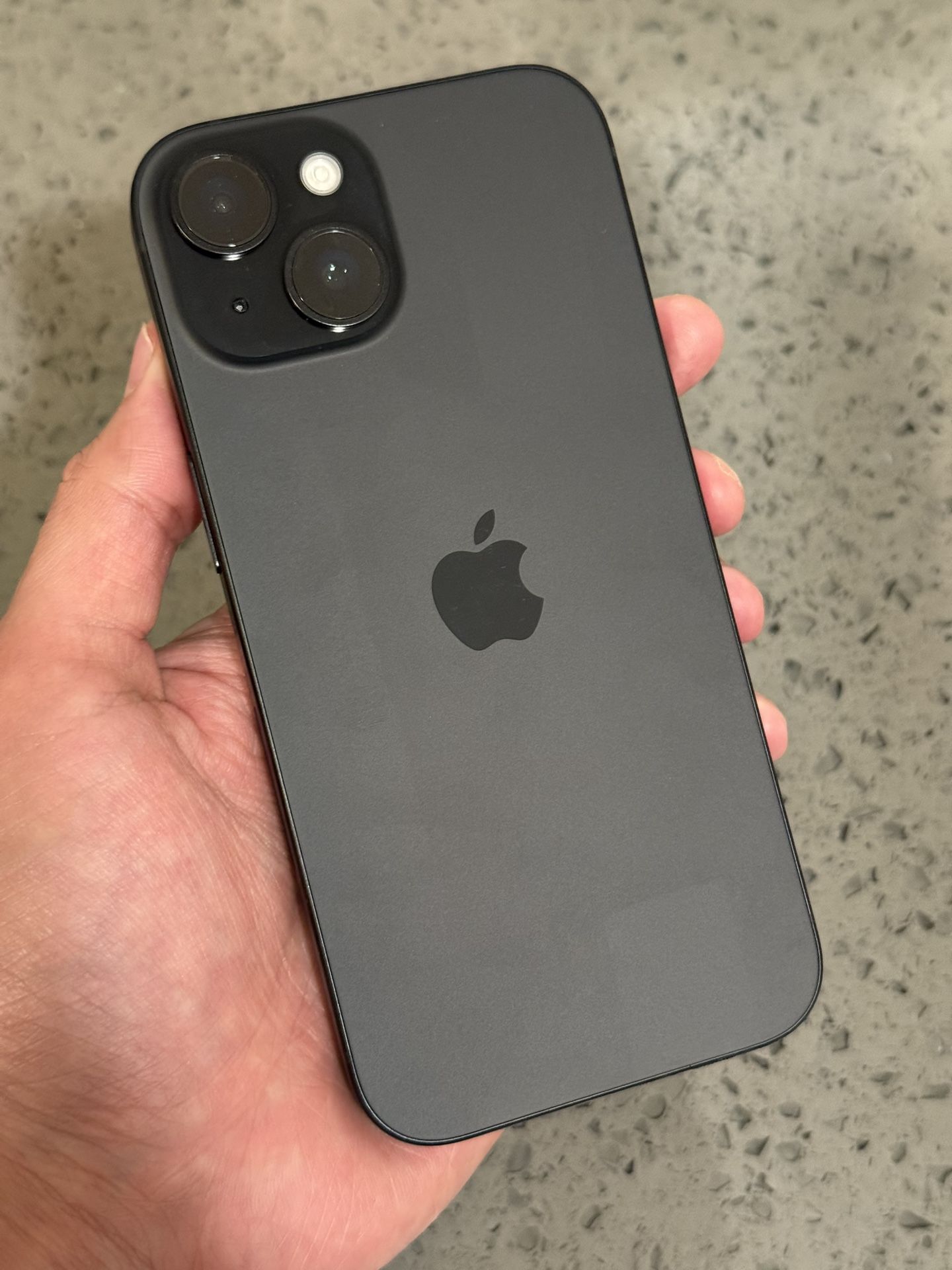 iPhone 15
