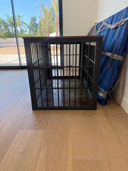 Dog crate