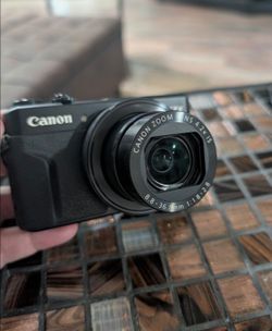Canon PowerShot G7 X Mark II – Excellent Condition – Complete Bundle – Ready to Use