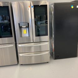 Refrigerator 