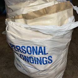 COMFORTER/ CURTAIN SET