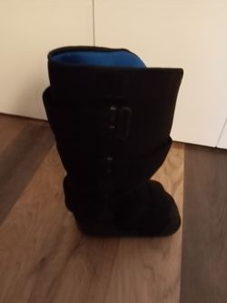 Breg Vectra Premium Walking Boot, Size Medium