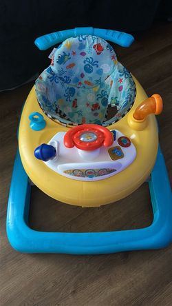 Einstein Baby Walker