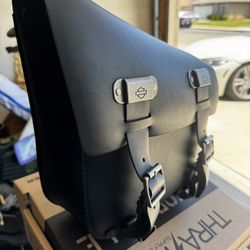 Harley Davidson Swing Arm Saddle Bag